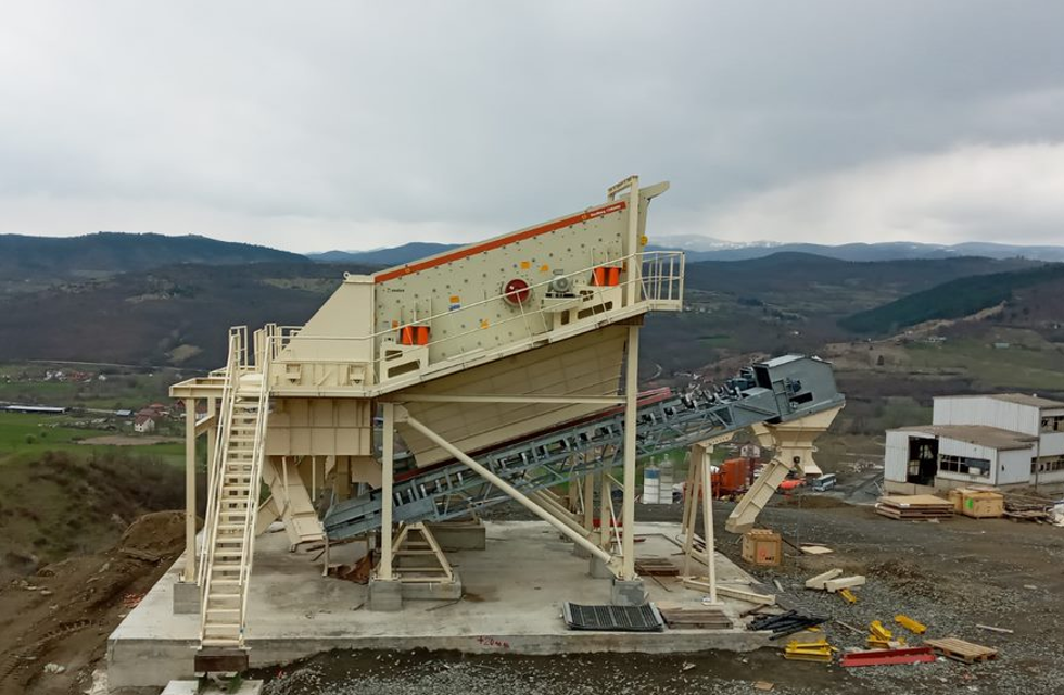Metso Outotec CVB2060 inclined screens