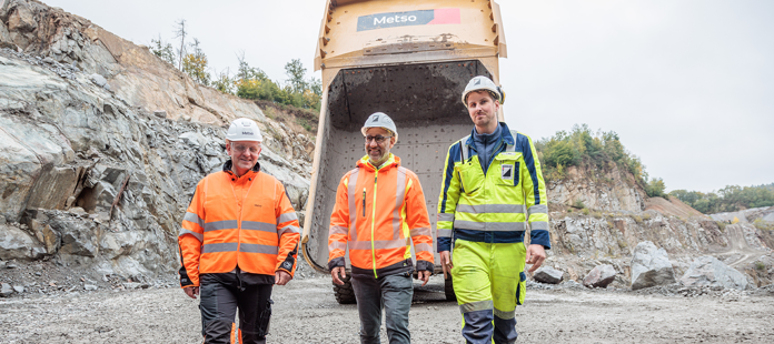 Metso Truck Body customer case Röhrig Granit