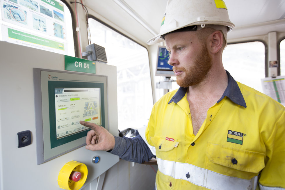 An employee using HP3’s touch screen at the Linwood quarry 