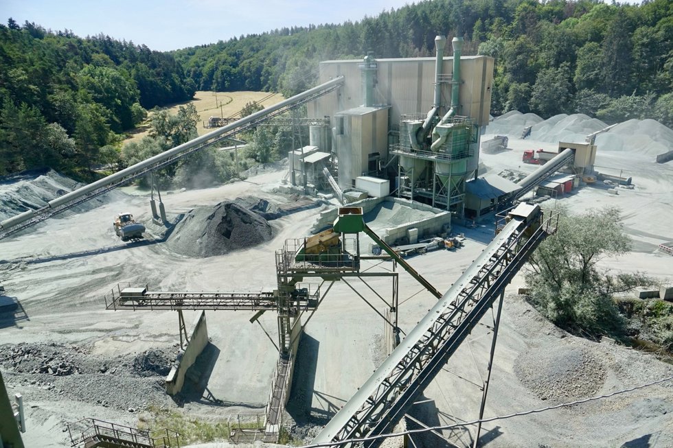 A view to Jost’s diabase quarry setup.