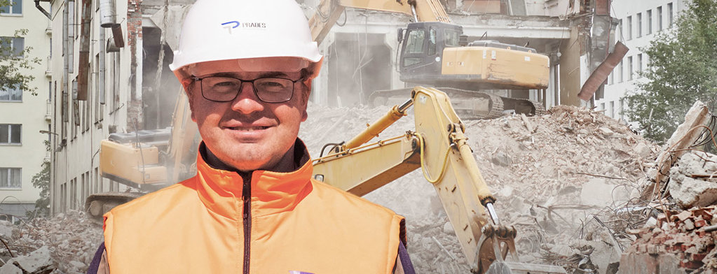Recycling contractor at a construction and demolition site.