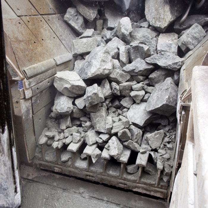 When to choose Coarse Corrugated XT715 jaws