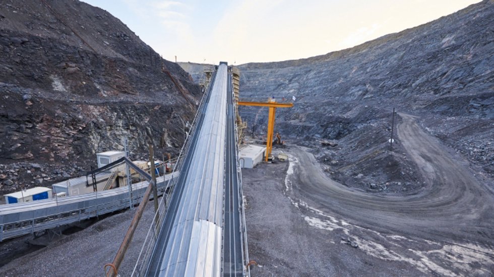 An in-pit conveyor