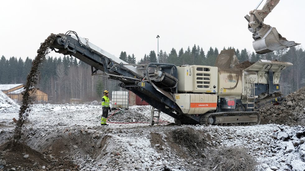 Savonlinnasta löytyy yllättäen Suomen johtava siltojen purkuun erikoistunut yritys – Savonlinnan PR-Urakointi Oy