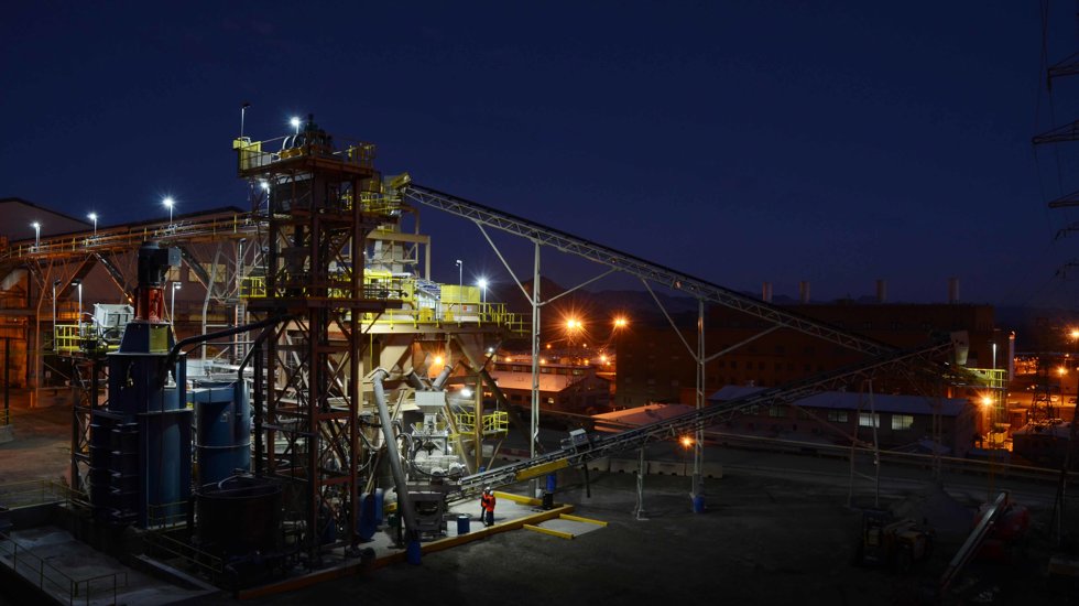 Night image from a mine with Vertimill. 