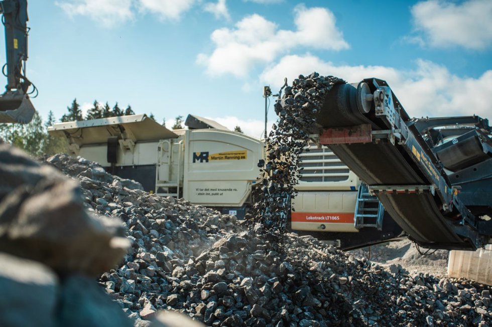 Lokotrack® Urban™ LT106S at work at the Martin Rønning AS site