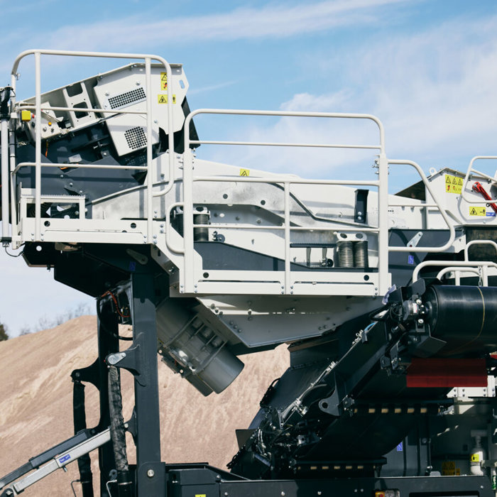 Boost productivity with a two-deck pre-screen