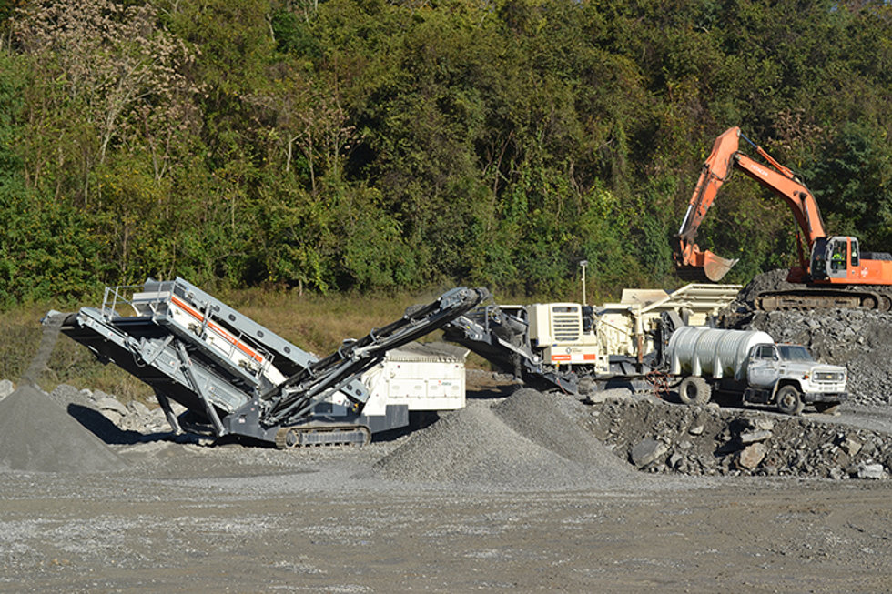 LT1110™ impactor plant, and an ST3.5™ mobile screen at a site.