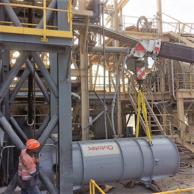 HIGmill installation in progress.