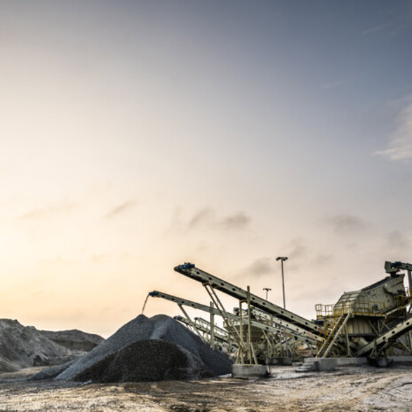 silica sand