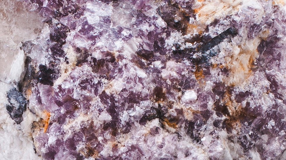 Lithium ore