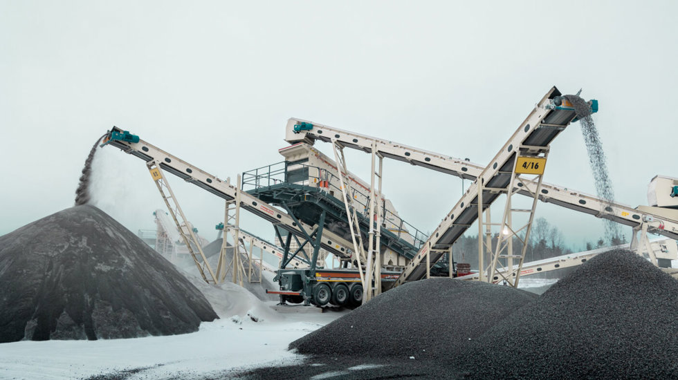 Metso NW Rapid portable plant in transportation