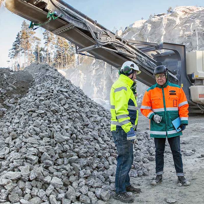 All new Metso machines come with warranties which can be extended.