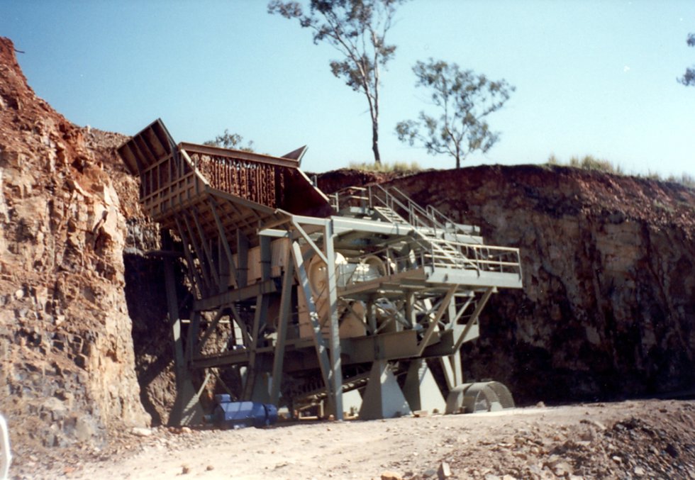 Wellcamp Downs Quarry Construction 1996