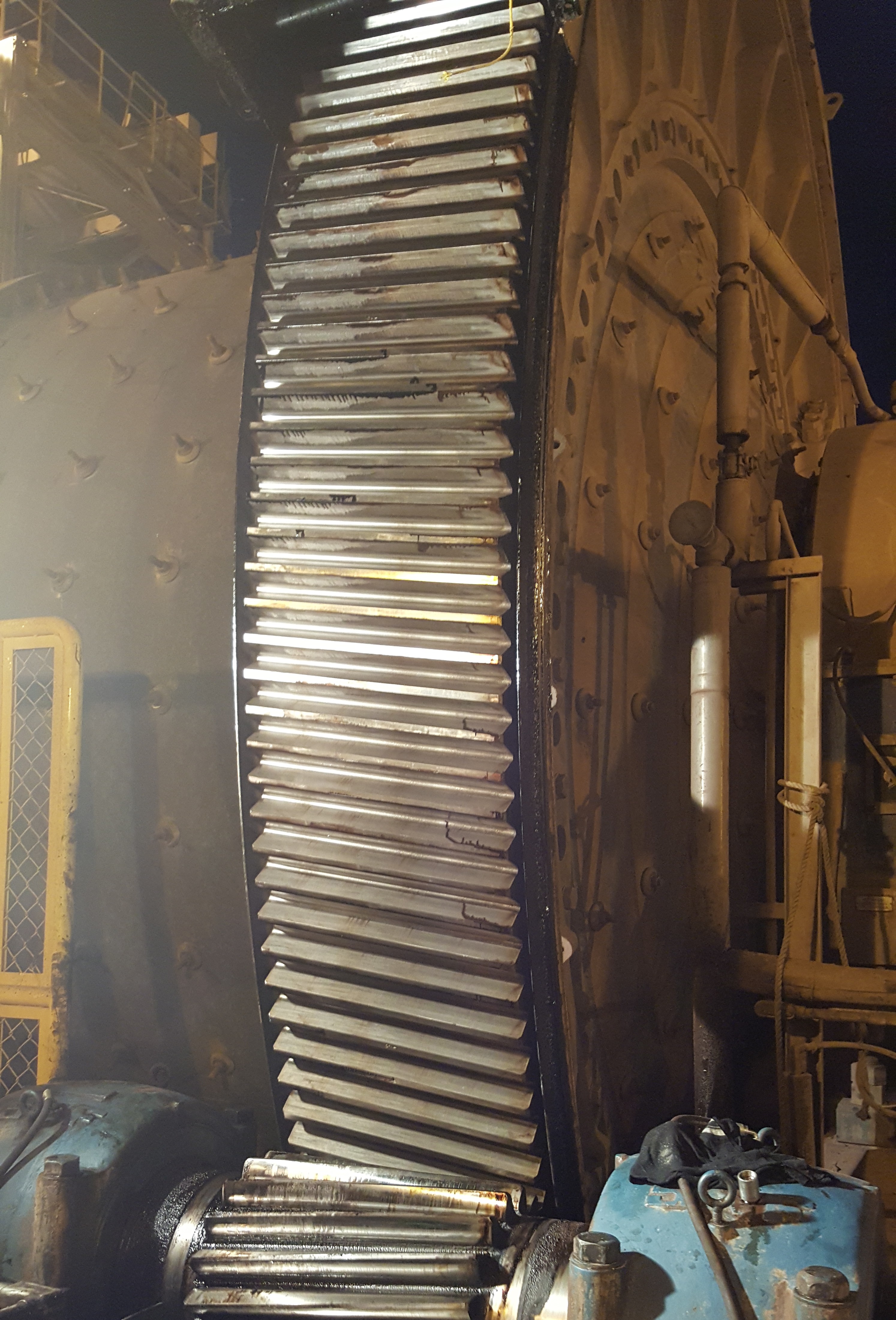 Damaged ring gear