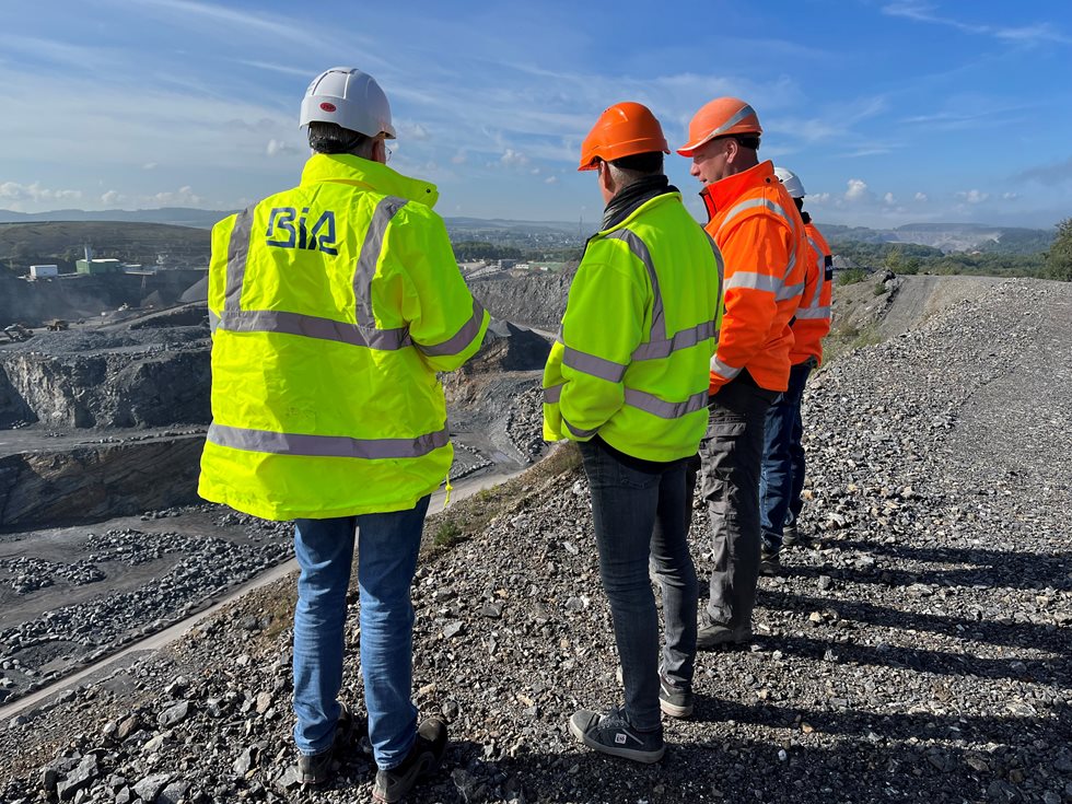 BiA is Carriére des Limites’ a longstanding quarrying plant dealer.