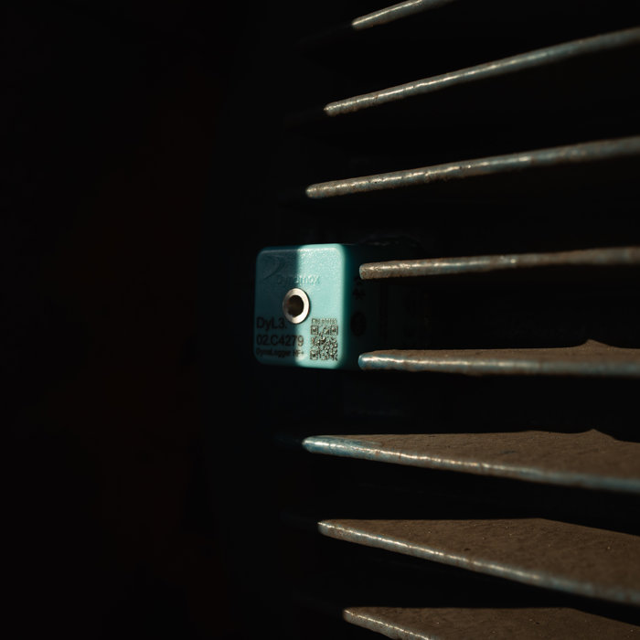 Sensor