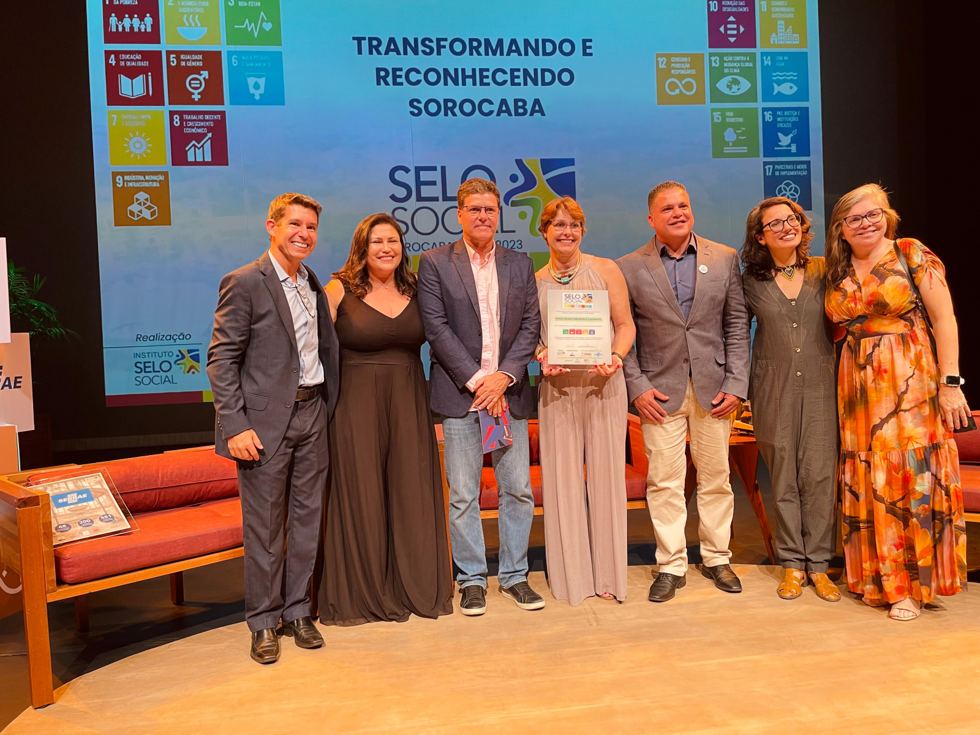 Representantes da Metso durante cerimônica de certificação do Selo Social