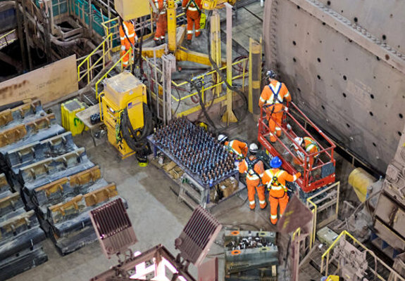Megaliner mill liners are best suited for large AG, SAG and ball mills where uptime and safety are top priorities