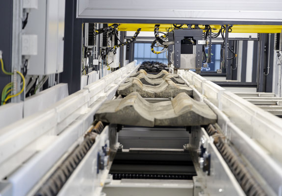 Mill liner recycling service solves the problem of disposing worn mill liners