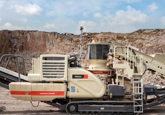 Chancador de cono móvil Lokotrack® LT200HP™