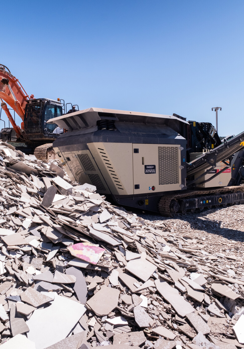 Nordtrack™ I908S mobile HSI crusher