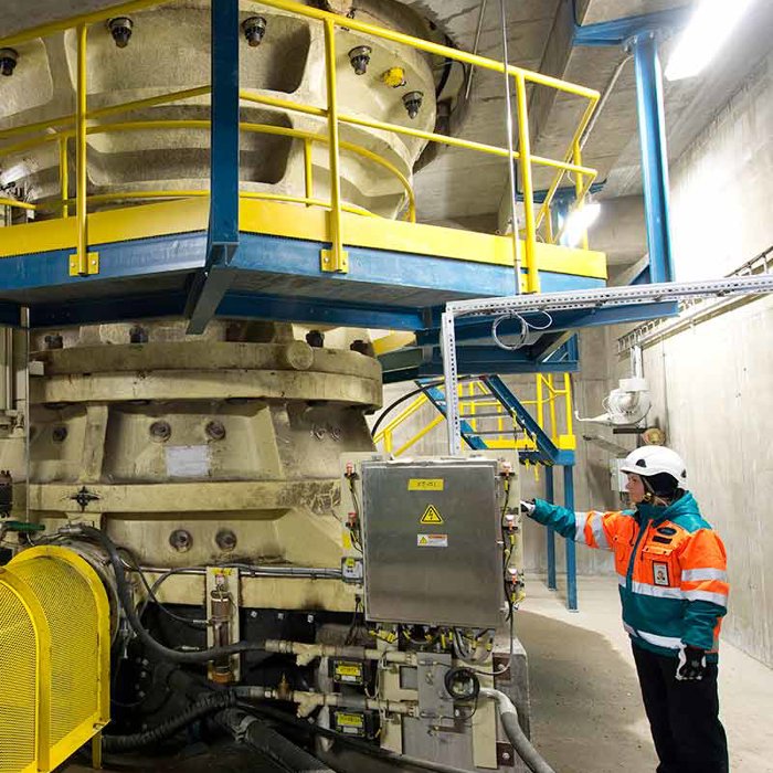 uperior™ MKIII primary gyratory crushers all can include SmartStation.