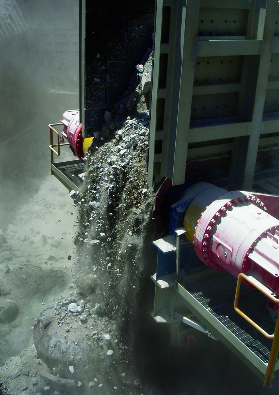 Apron Feeder
